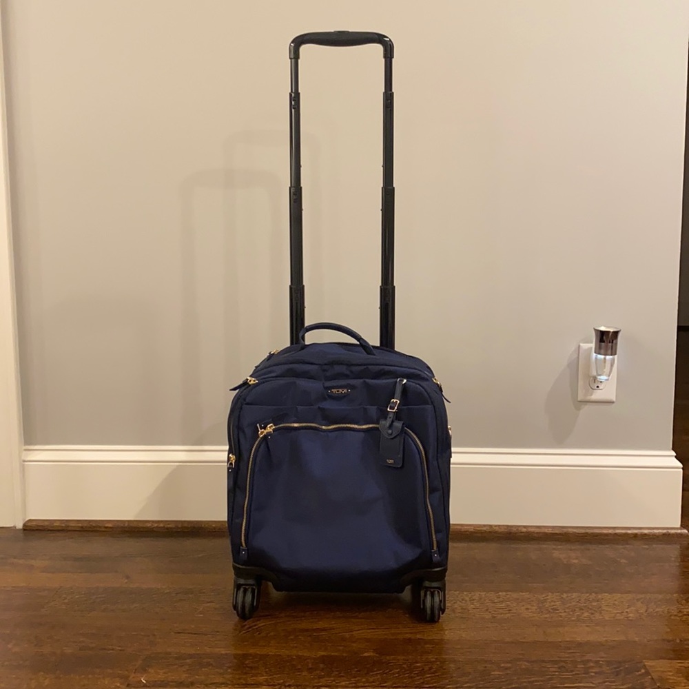 Tumi Compact Carry On Roller Travel Bag/ Suitcase